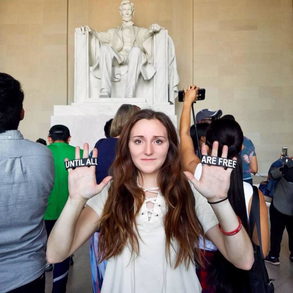 Meet your Posher, Natasha